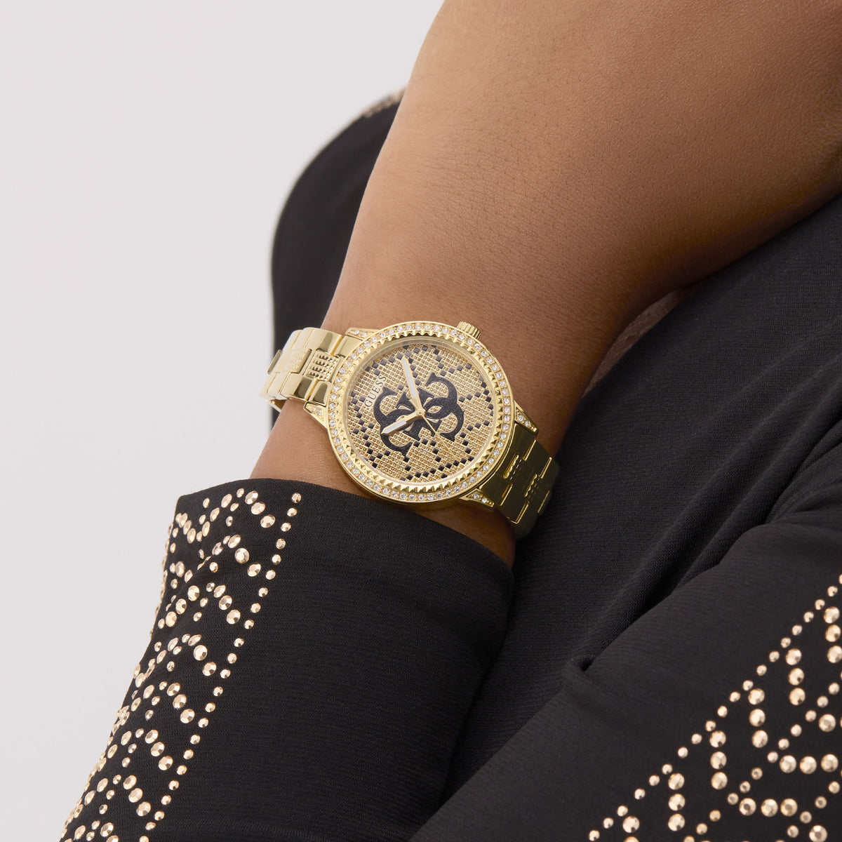 Guess Quartz Women's 34mm Watch GW0944L2