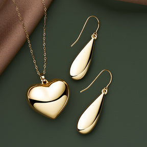 Tear Drop Hollow Earrings in 9ct Yellow Gold