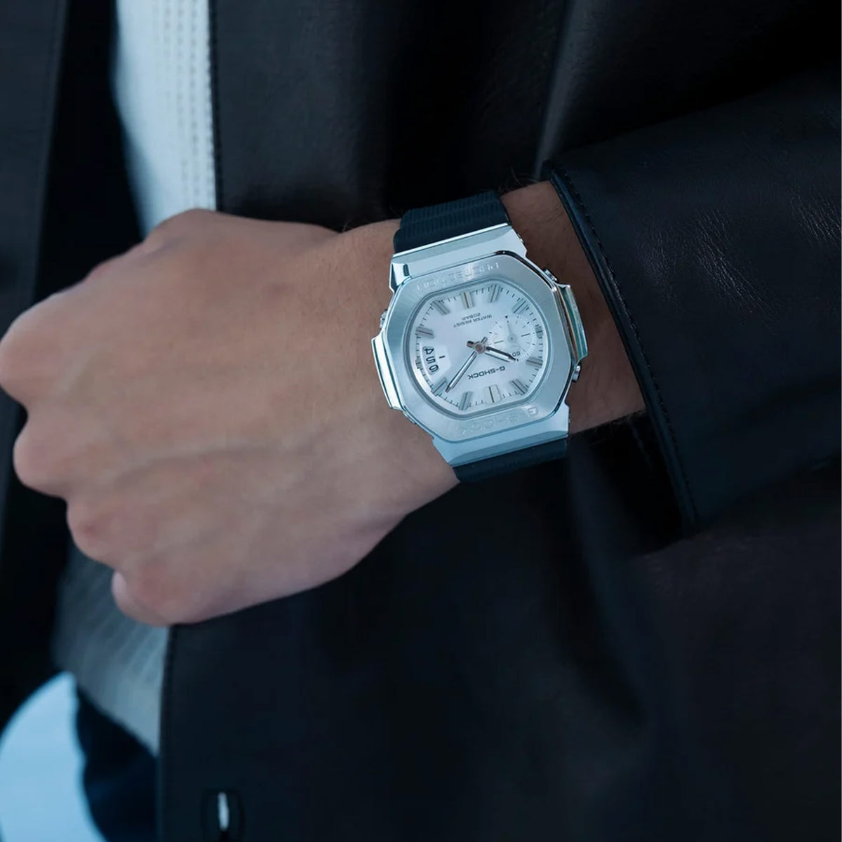 The Casio G-SHOCK 2500 Series Quartz Men’s Watch GMC2500-1A8, 46.7mm case, worn on the wrist. The metal bezel and silver dial show the scale and fit.