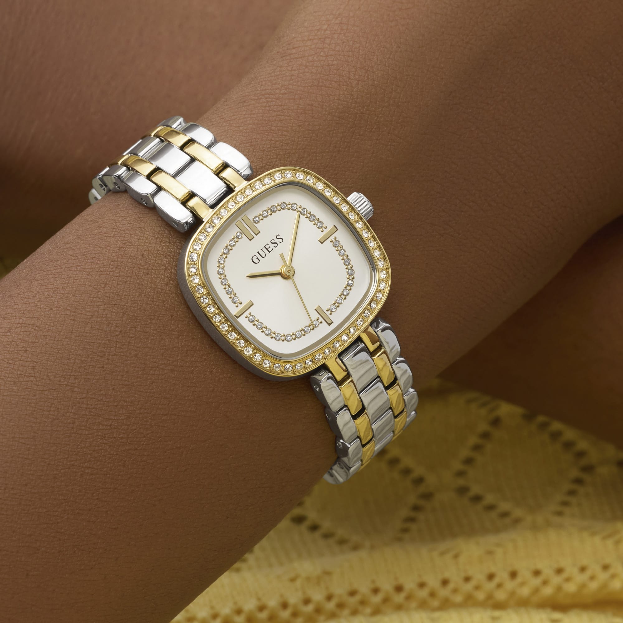 Guess Hazel Quartz Women's 25mm Watch GW1018L3