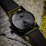 Hamilton x Call of Duty Khaki Field Mechanical Men’s 38mm Watch H69469930 features a closed black case back engraved with the Modern Warfare soundwave motif. The solid back protects the H-50 hand-wound movement inside.
