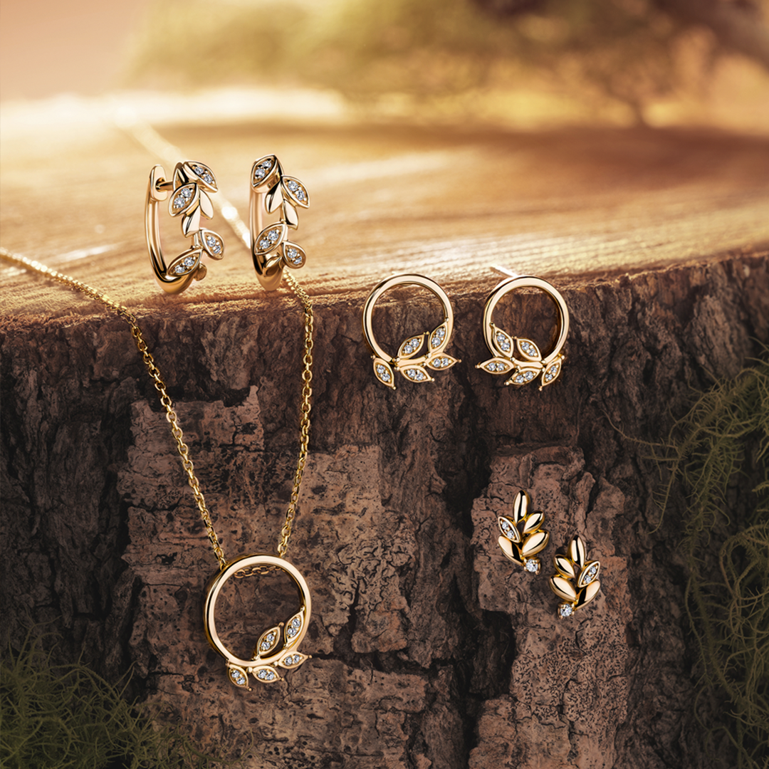 Leaf hoop earrings deals