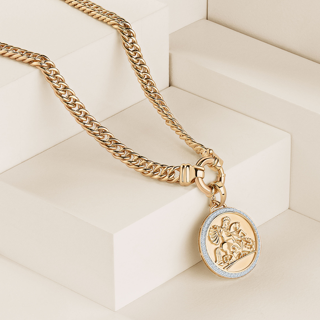 TW 0.250 Medallion Pendant Necklace in 9ct Yellow Gold