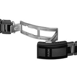 Rado Captain Cook Discover 40.7mm R32279162 bracelet detail – three-link black high-tech ceramic bracelet with matt outer links, polished middle links, polished ceramic buckle cover and titanium three-fold clasp
