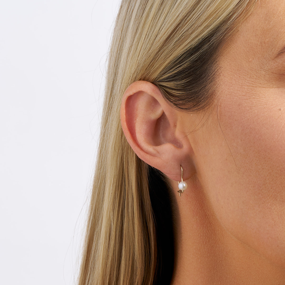 Freshwater Pearl Euroball Earrings in 9ct Yellow Gold