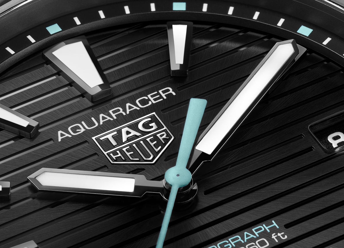 TAG HEUER AQUARACER PROFESSIONAL 200 SOLARGRAPH QUARTZ 40MM WBP1112.FT6199