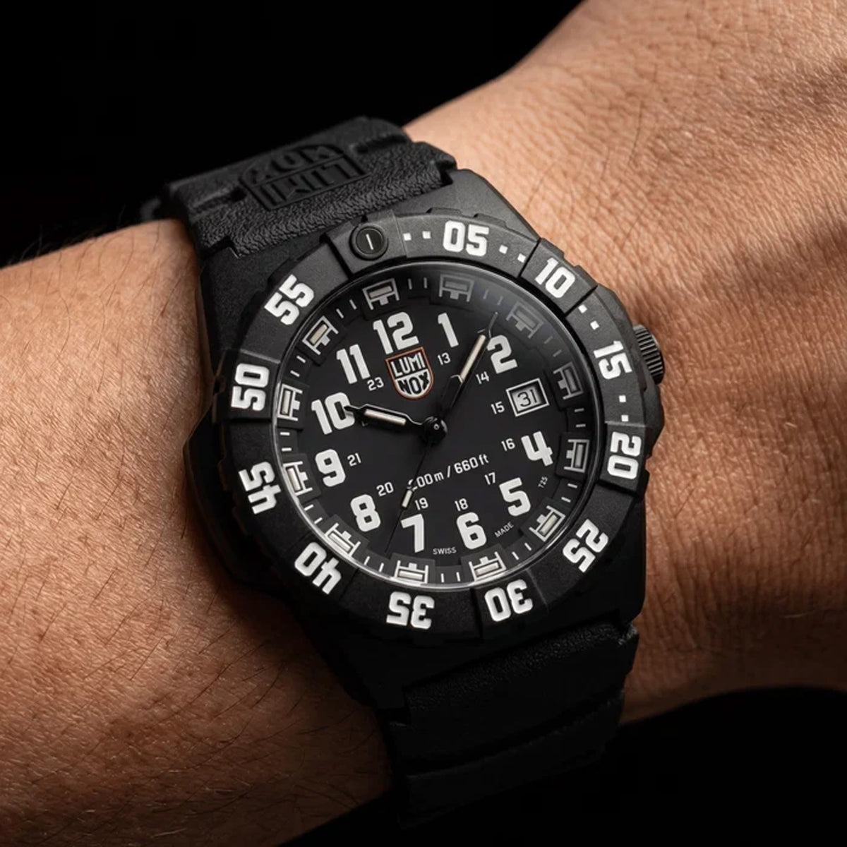 Luminox Navy Seal 3550 Series Quartz Men's 44mm Watch XS.3551