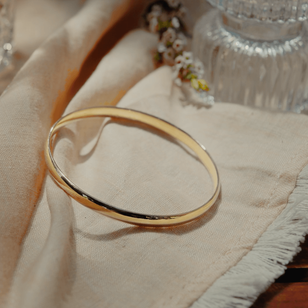 Solid Round Comfort-Fit Bangle in 9ct Yellow Gold