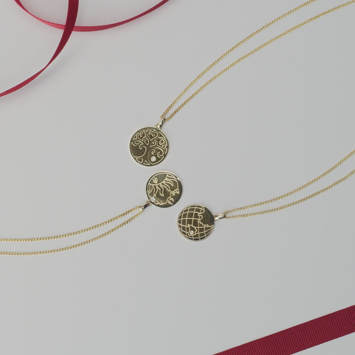 Tree of Life Disc Pendant with Diamond in 9ct Yellow Gold