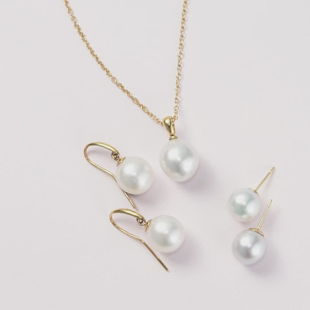 South Sea Pearl Earrings in 18ct Yellow Gold